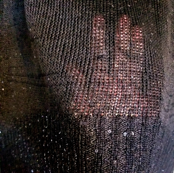 Chelsea & Theodore Sweater - Picture 5 of 6